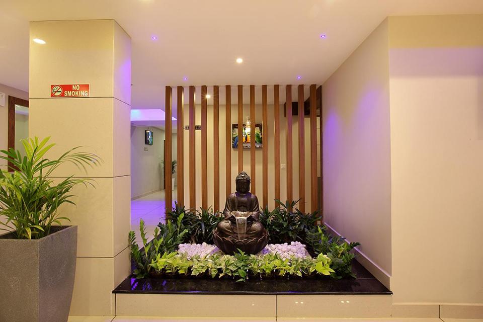 Lumbini Supreme Hotel Thrissur Exterior foto