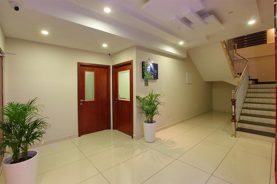 Lumbini Supreme Hotel Thrissur Exterior foto