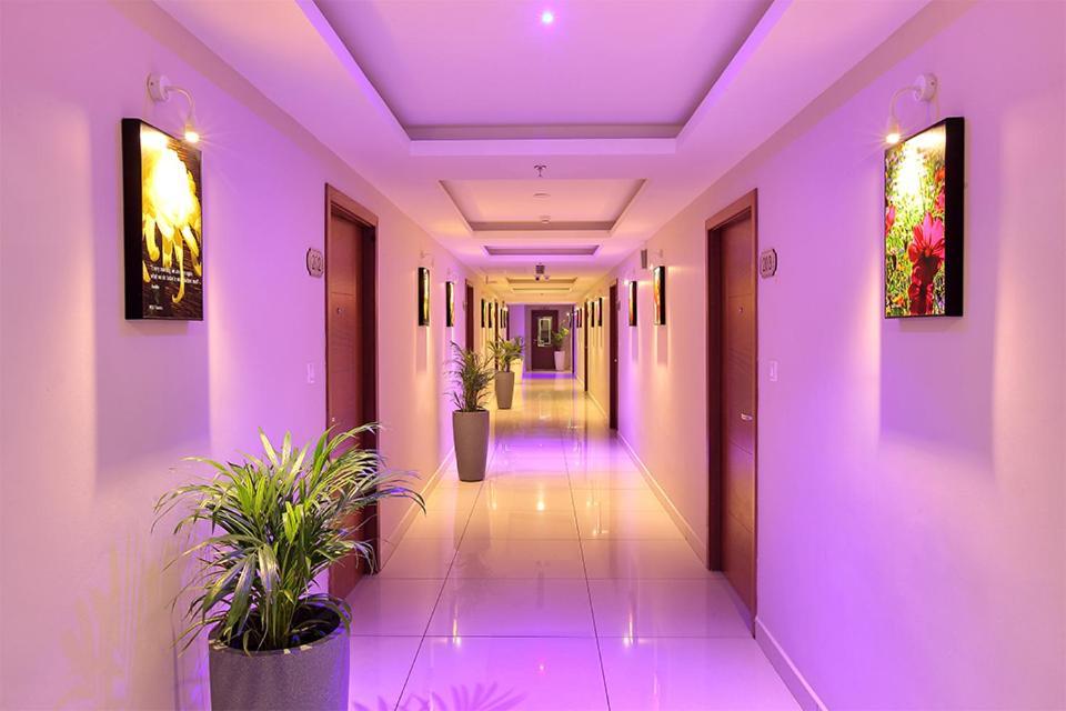 Lumbini Supreme Hotel Thrissur Exterior foto